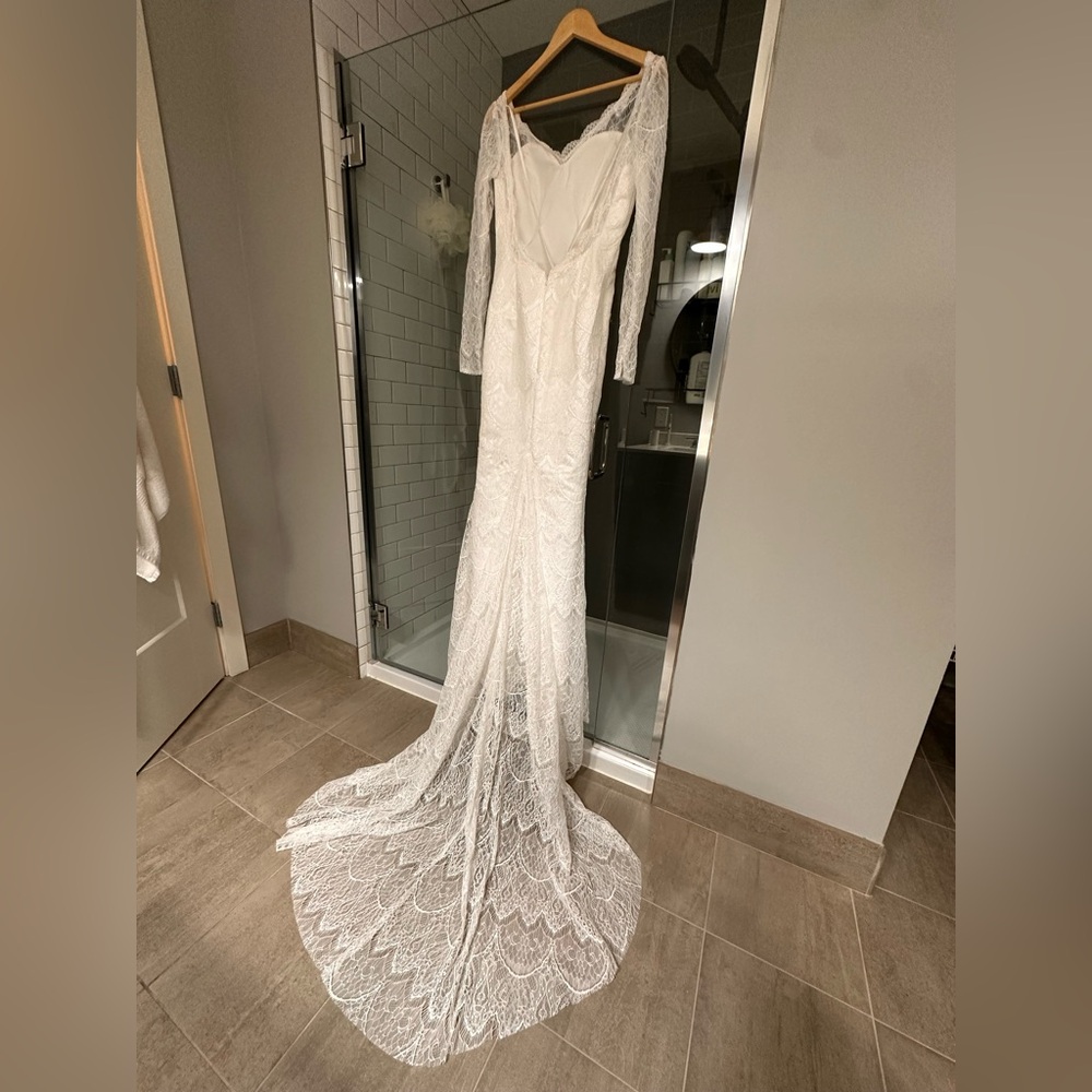 BRAND NEW with tags lace white dress - Picture 4 of 6